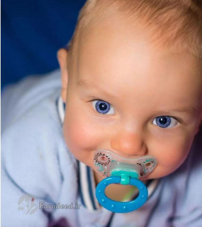 مطالعات نشان داده افراد چشم آبی بیشتر از دیگر افراد درد را حس می‌کنند. 