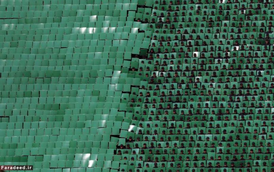 سربازان در نمایشگاه نظامی در مکزیکوسیتی