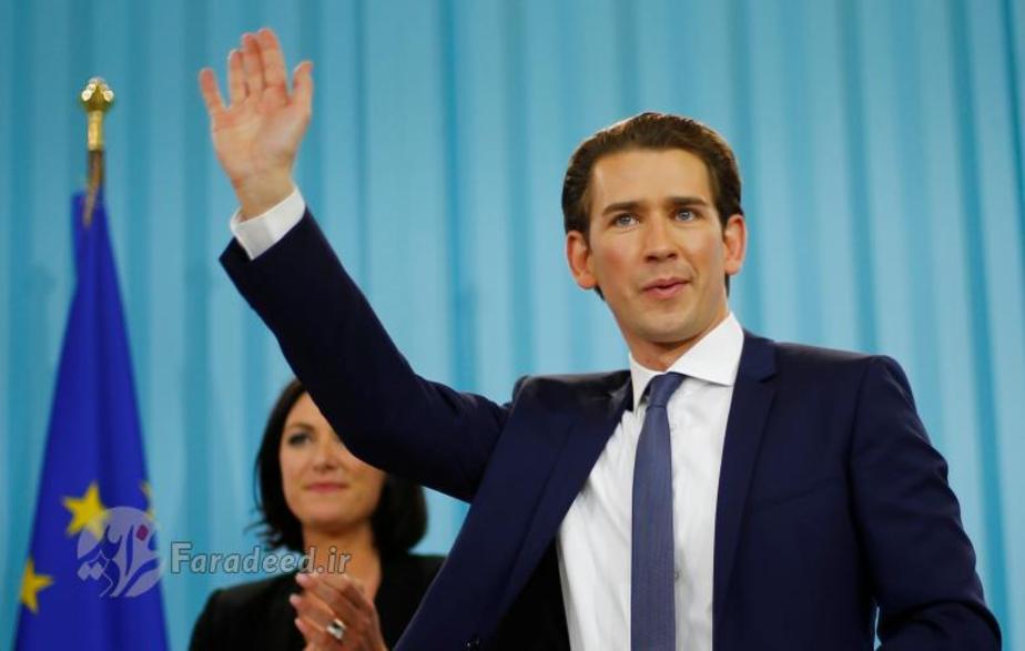 حضور کاندیدای اول حزب مردم، سباستیان کورتس در گردهمایی پیروزی حزب در وین، اتریش