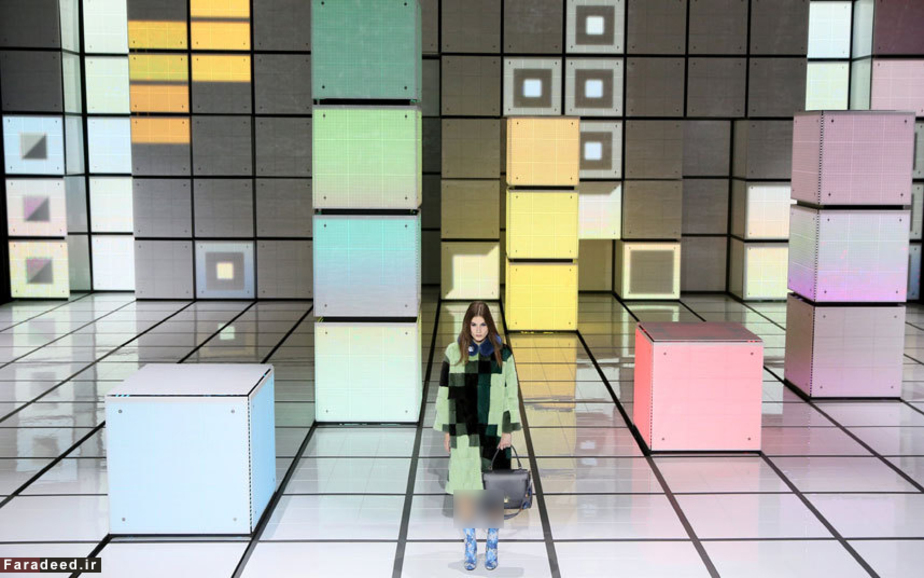 مدل ارائه شده در هفته مد لندن. (REUTERS/Neil all)