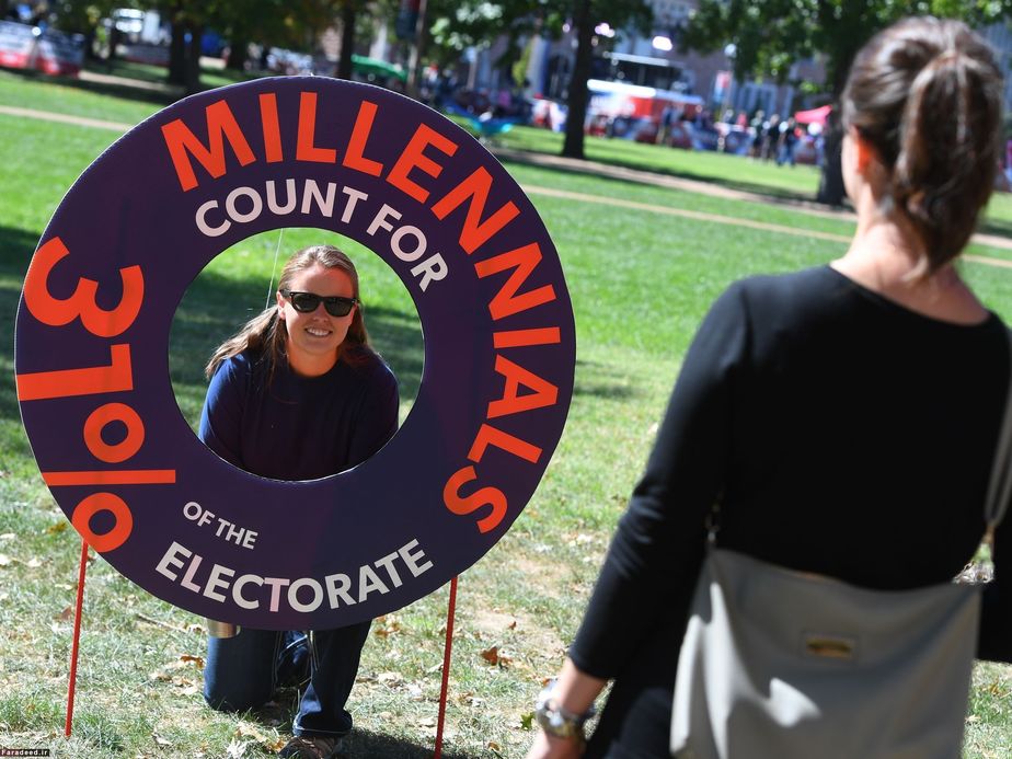 در حاشیه مناظره هیلاری و ترامپ