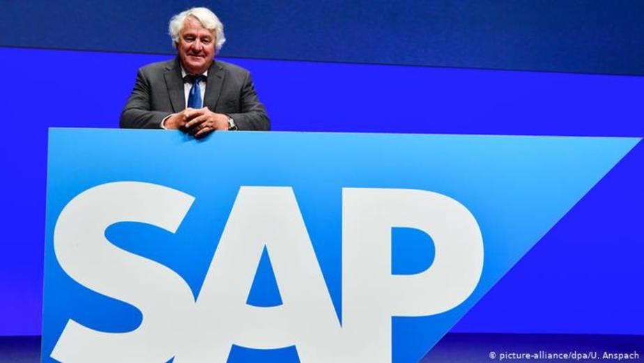 شرکت نرم‌افزار ساپ آلمان قرار دارد. این شرکت با ۱۶۰ میلیارد دلار ارزش در رده ۷۱ قرار دارد