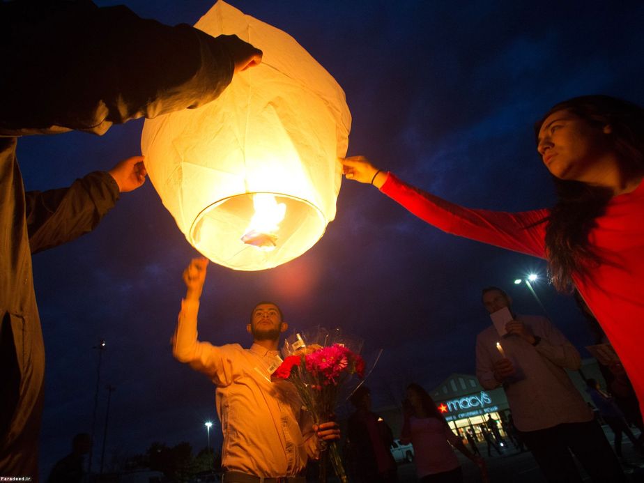 روشن کردن فانوس برای قربانیان تیراندازی در برلینگتون