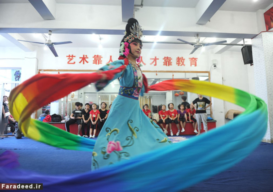  تمرین اپرای پکن در انهویی چین 