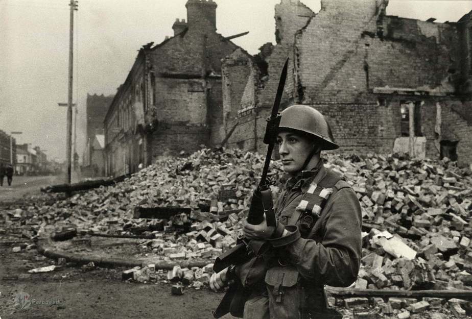 دِری در ایرلند شمالی در سال 1969. 