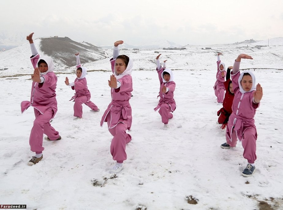 تمرین رزمی دختران در کابل
