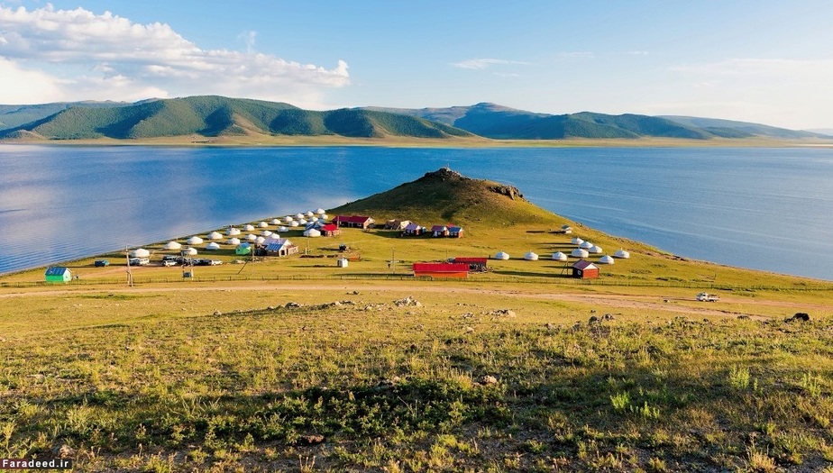 دریاچه سفید – این دریاچه از خسوگل کوچکتر است، اما واقعا زیبایی خاصی دارد