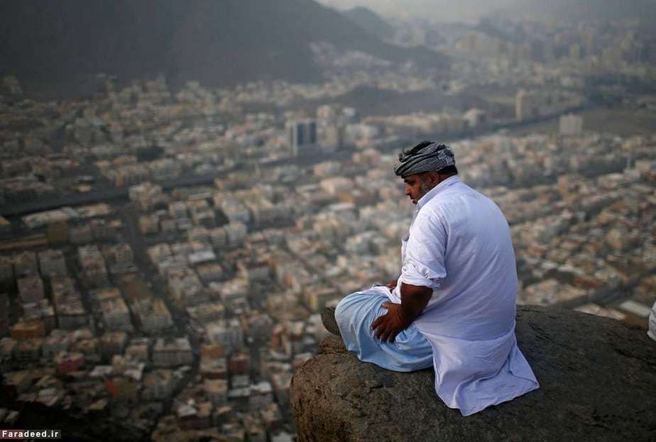 عبادت در کوه نور