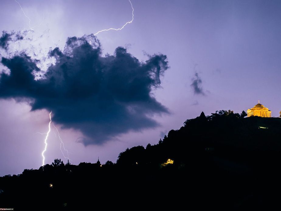 رعد و برق در نزدیکی اشتوتگارت، آلمان