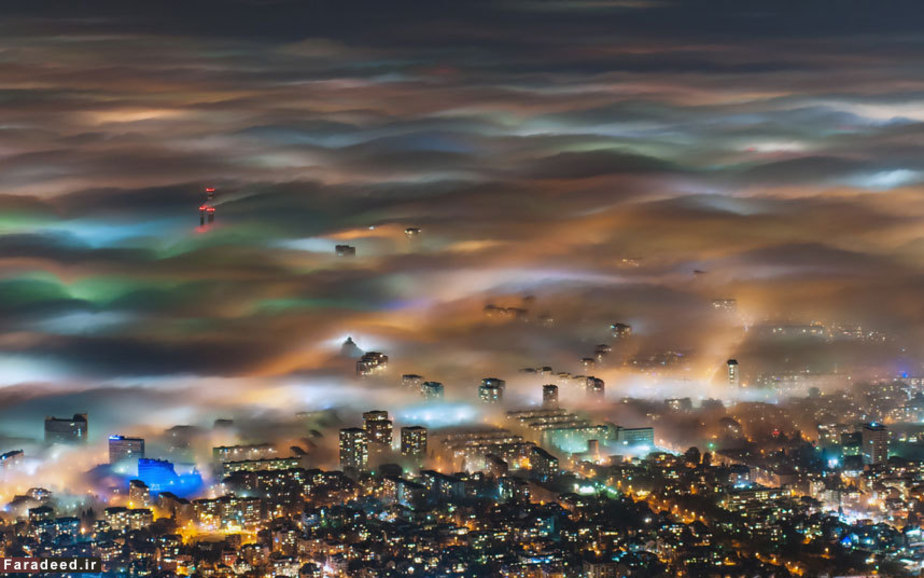 مه غلیظ در آسمان شهر صوفیه، بلغارستان. (Ivan Dimitrov/Solent News)