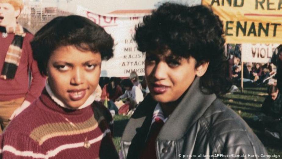 حصیلات کامالا هریس در دانشگاه واشنگتن علوم سیاسی و اقتصاد بوده است