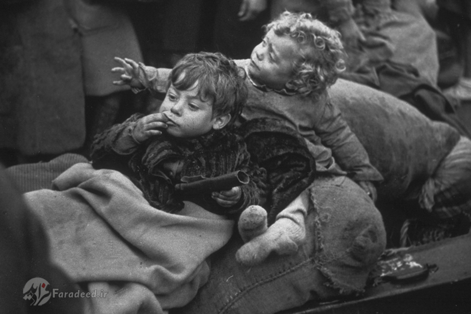 کودکان پناهجو در کمپ آوارگان جنگ در مرز فرانسه